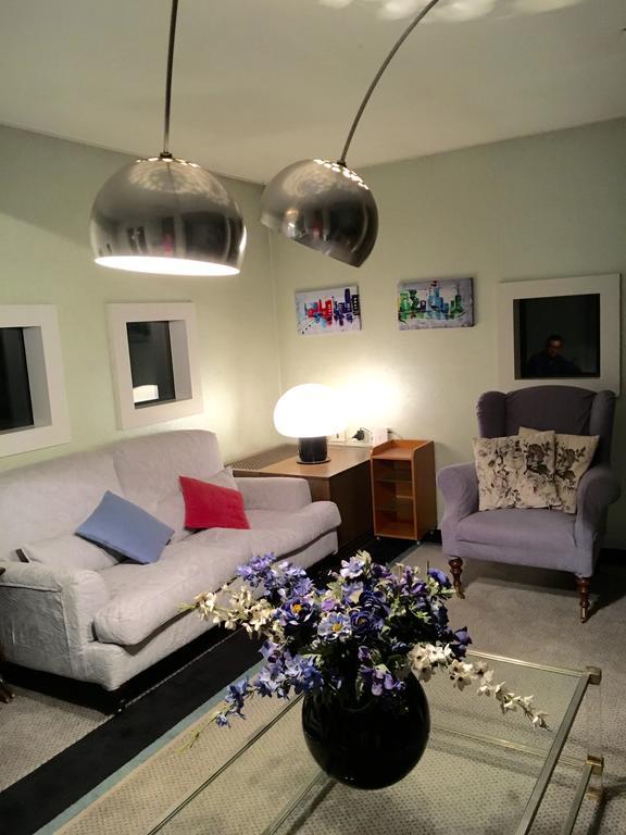 Roomy Apartment Duomo & San Babila Milano Ngoại thất bức ảnh