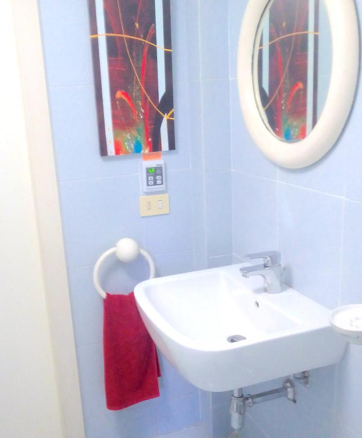 Roomy Apartment Duomo & San Babila Milano Ngoại thất bức ảnh